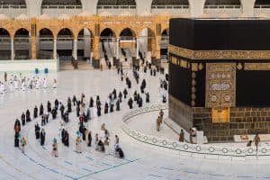 إطلاق تطبيق إلكتروني لطلب إصدار تصاريح لأداء العمرة