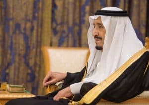 القيادة تعزي رئيس موزمبيق في ضحايا مذبحة ملعب كرة القدم