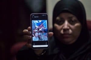 بلدة مصرية تتوقع الأسوأ بعد فقدان أبنائها في الطريق إلى أوروبا