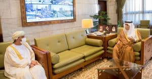 أمير الرياض يستقبل سفير عُمان لدى المملكة