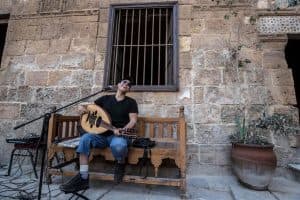 مدرسة للإنشاد الديني في مصر تحفظ التراث وتمزجه بألوان موسيقية من الشرق والغرب