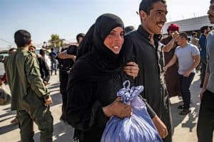 الأكراد يفرجون عن أكثر من 600 سجين سوري متهمين بـ(الإرهاب)