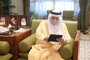 أمير الرياض يدشن المرحلة الأولى من القافلة الزراعية الإرشادية