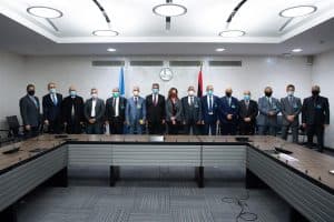 ليبيا: طرفا النزاع يوقّعان على اتفاق دائم لوقف إطلاق النار