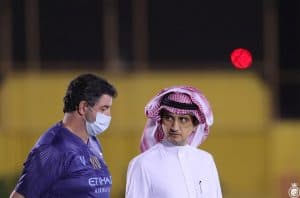 فيتوريا يقود تدريبات النصر وسط ضغوط متزايدة.. وبحث عن بدلاء