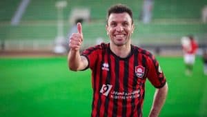 جهاد الحسين يطوي صفحة الملاعب.. ويبدأ رحلته الفنية