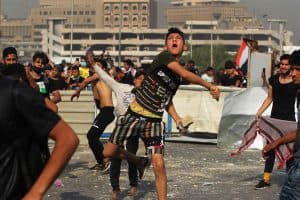 صدامات جديدة بين الشرطة ومتظاهرين في بغداد