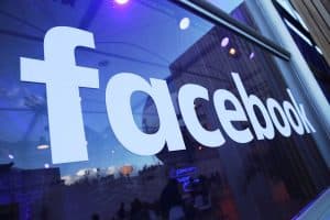 (فيسبوك) يتيح 5 ألعاب مجانية دون الحاجة لتنزيلها من منصته