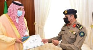أمير حائل ‏يناقش آليات تطوير عمل ‏الدفاع المدني بالمنطقة