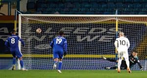 ليستر ثانيا بتحقيق فوزه الأول في ملعب ليدز منذ 1998