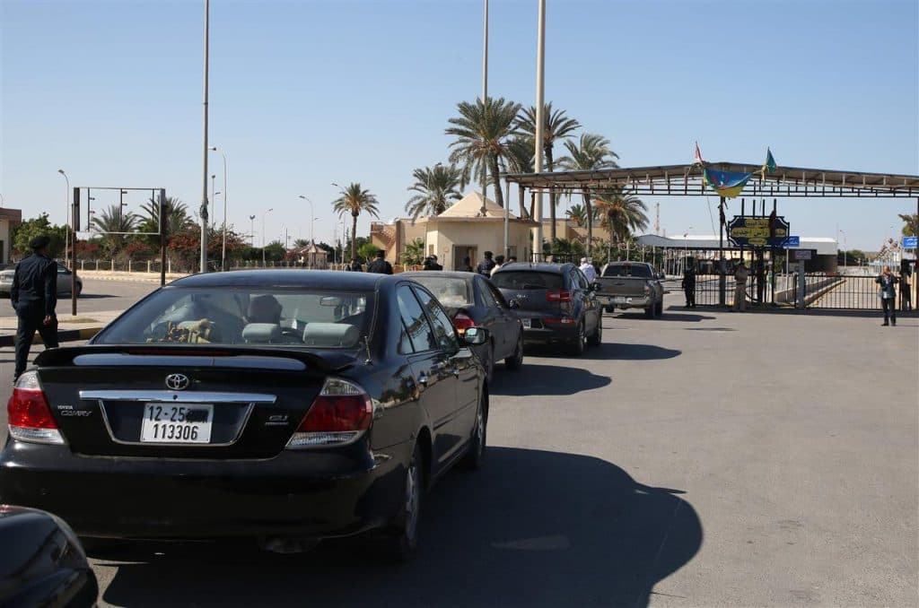 فتح الحدود الليبية التونسية بعد إغلاق دام سبعة أشهر