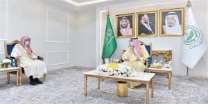 أمير نجران يطلع على خدمات المحكمة العامة في شرورة