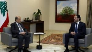 الحريري يقدم للرئيس اللبناني تشكيلة حكومية من 18 وزيرا