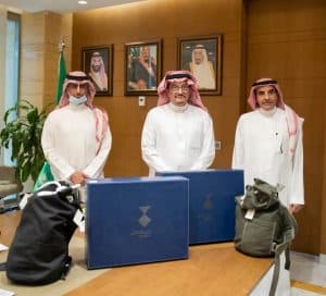 أكثر من 9 آلاف طالب وطالبة في مدارس قرى تعليم تبوك يستفيدون من مبادرة “هدية الشتاء”