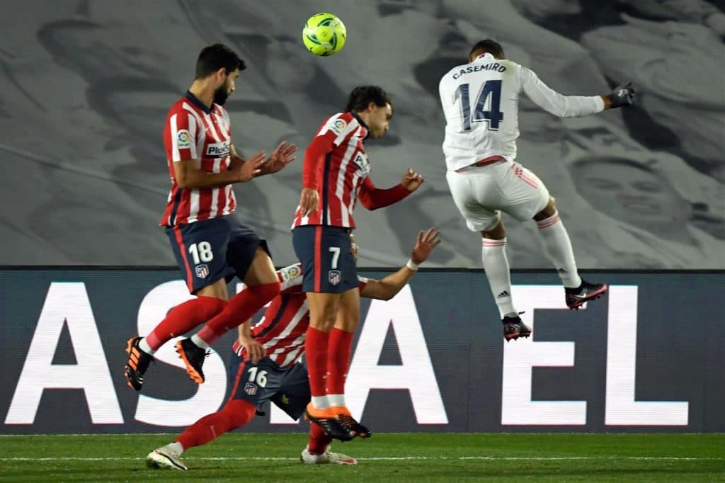 الملكي يحسم ديربي مدريد ويلحق الهزيمة الأولى بأتلتيكو