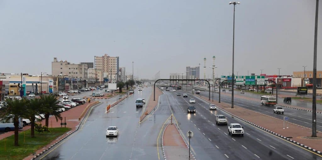 أمطار رعدية على بعض مناطق المملكة