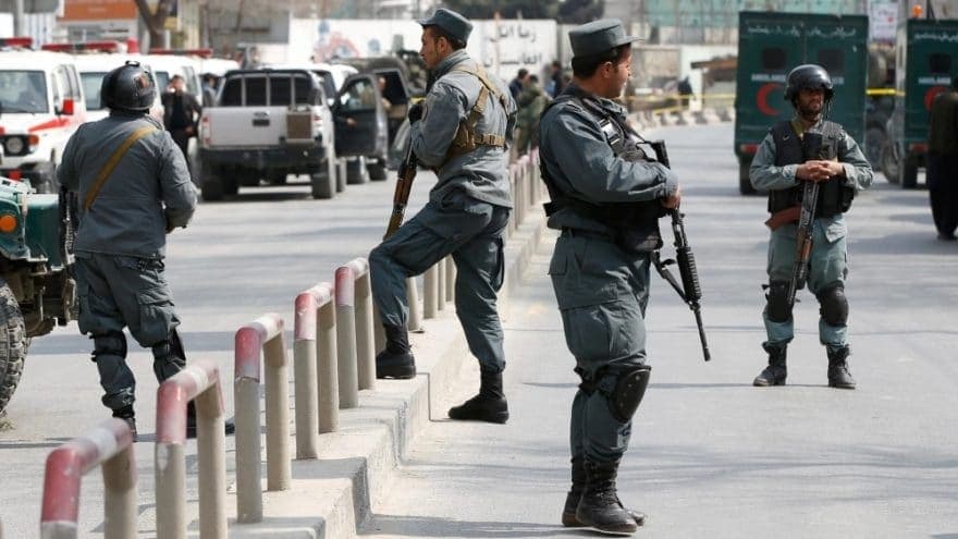 مقتل وإصابة 3 من الأمن الأفغاني في هجوم مسلح بإقليم فرح