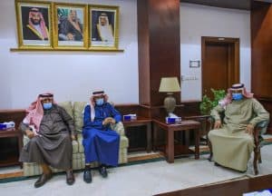 محافظ البكيرية يلتقي رئيس لجنة الأهالي ويطلع على خطط وبرامج اللجنة