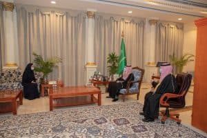 أمير الجوف يستقبل مساعد وزير التجارة الرئيس التنفيذي لمركز “تيسير”