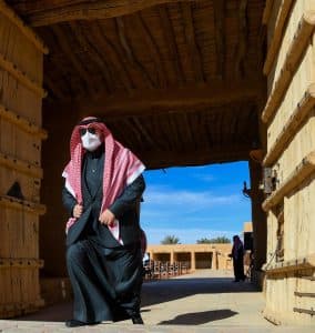 أمير الحدود الشمالية يتفقد قصر الملك عبدالعزيز في “لينة”
