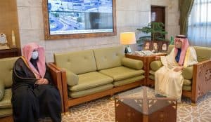 أمير الرياض يستقبل رئيس المحكمة الجزائية بالمنطقة