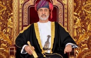 سلطان عُمان يمنح السفير السعودي لدى السلطنة وسام النعمان من الدرجة الأولى