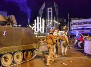 تجدد المواجهات بين متظاهرين وقوات الأمن في طرابلس بشمال لبنان