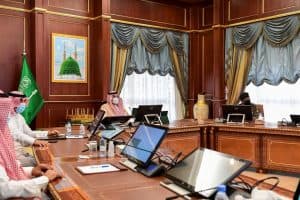أمير المدينة يُطلق خدمات منصة “أمن” بإمارة المنطقة