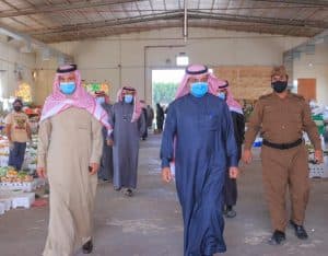 جولة ميدانية لمحافظ البكيرية للتأكد من تطبيق الاجراءات الاحترازية