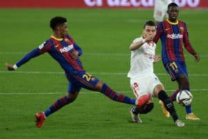 إشبيلية يهزم برشلونة ويضع قدماً في نهائي كأس إسبانيا