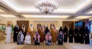 الأمير فيصل بن مشعل يكرم القائمين على مبادرة “تراميم”