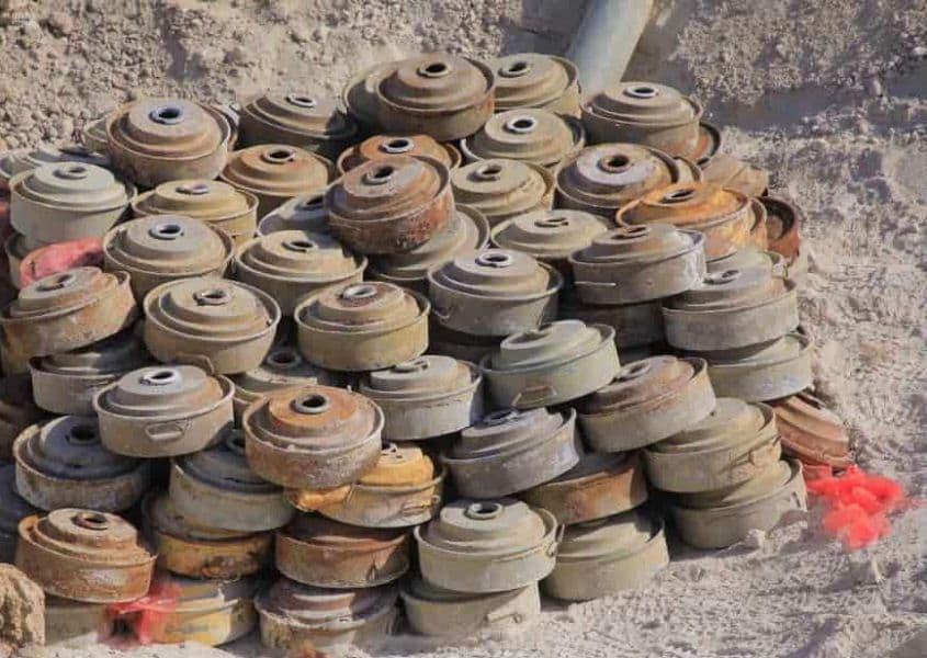 مشروع مركز الملك سلمان “مسام” ينتزع 1,400 لغم في اليمن