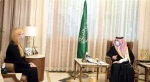 أمير الشرقية يستقبل القنصل العام الأمريكي بالظهران