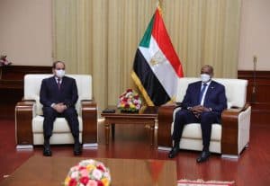 الرئيس المصري يبدأ زيارة إلى السودان