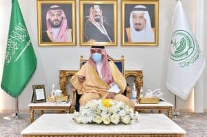 أمير نجران يدشن مبادرة “بالتزامنا نسلم”