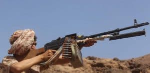 الجيش اليمني يسقط طائرة مسيرة في تعز ويقتل قائد ميداني للمليشيات و6 من مرافقيه