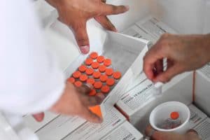 الصين تتعهد بتقديم 300 ألف جرعة لقاح ضد فيروس كورونا لقوات حفظ السلام