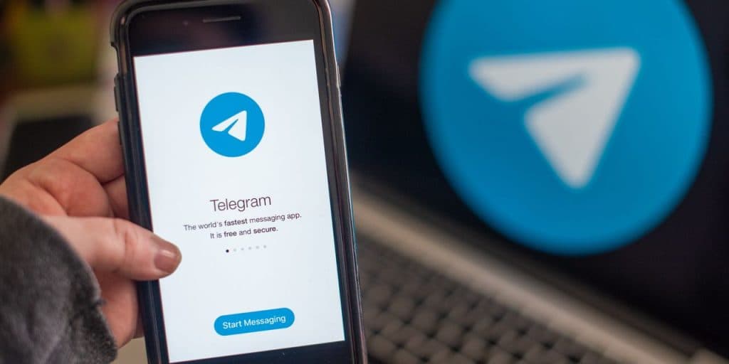 تطبيق “تلغرام” يجمع مليار دولار من إصدار سندات