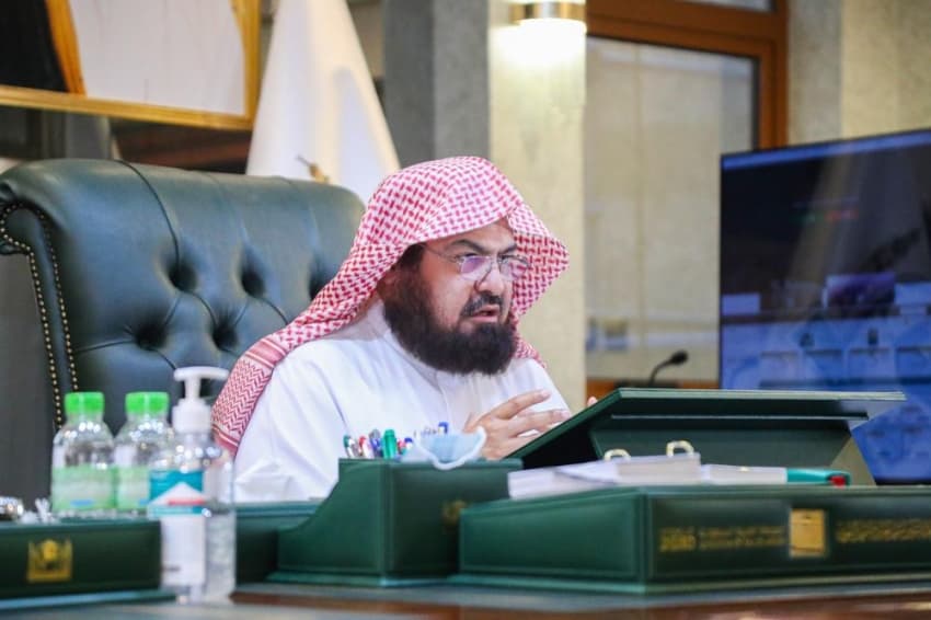 السديس يعلن خطة رئاسة شؤون الحرمين لموسم رمضان