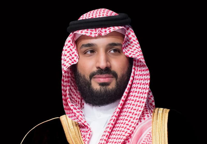 ولي العهد يُجري اتصالاً هاتفياً برئيس الوزراء العراقي
