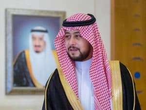 نائب أمير القصيم: التزامنا بالإجراءات والتدابير الوقائية طريقنا لعودة آمنة ودائمة