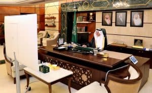 أمير الشرقية يشدد على ضرورة الالتزام بالإجراءات لمنع تفشي كورونا