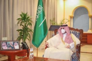 أمير الجوف يطلع على التقرير الإحصائي للمعاملات ومؤشر الإنجاز بإمارة المنطقة