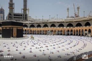 أداء أول صلاة جمعة بالمسجد الحرام في رمضان