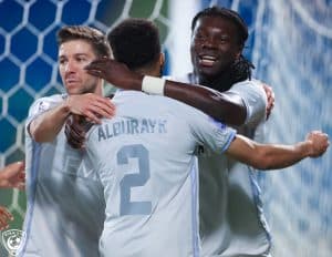 الهلال يستعيد توازنه آسيويا بثنائية في شباب الأهلي