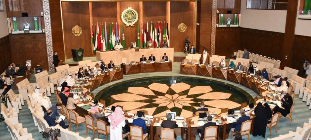 البرلمان العربي يدين محاولة الحوثيين استهداف نجران بصاروخ باليستي