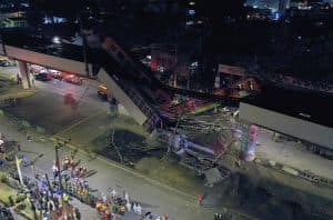عشرون قتيلا على الأقل في حادث مترو مكسيكو