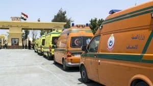 مصر تفتح معبر رفح استثنائيًا لاستقبال المصابين الفلسطينيين