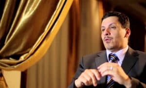 وزير الخارجية اليمني يطالب روسيا الضغط على ميليشيا الحوثي للقبول بوقف إطلاق النار