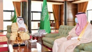 أمير تبوك يطلع على تقرير عن أعمال الشؤون الصحية بالمنطقة